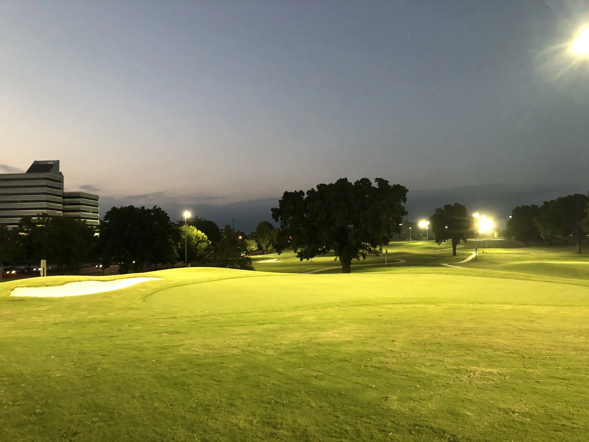Par 3 Night Pic6 - best one